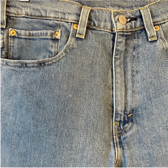 Levi's Men's medium wash straight leg jeans 34 Excellent condition - Picture 3 of 7